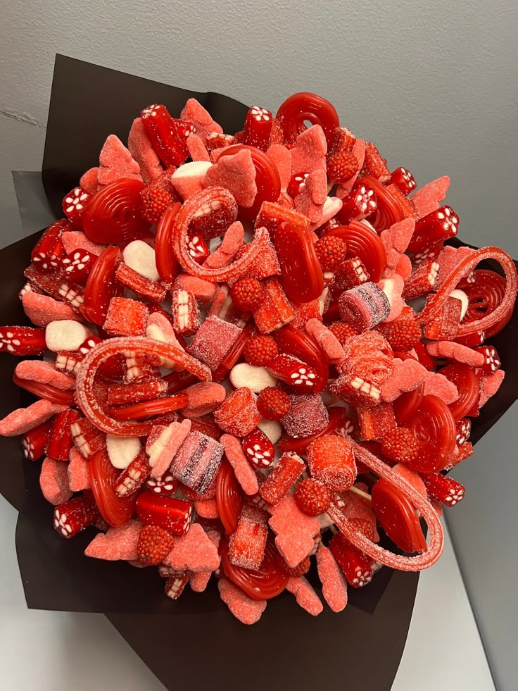 Red / Pink Candy Bouquet